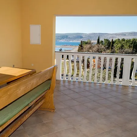 Appartamento Zdenka Starigrad Paklenica