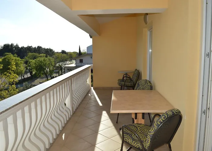 Zdenka * Starigrad Paklenica