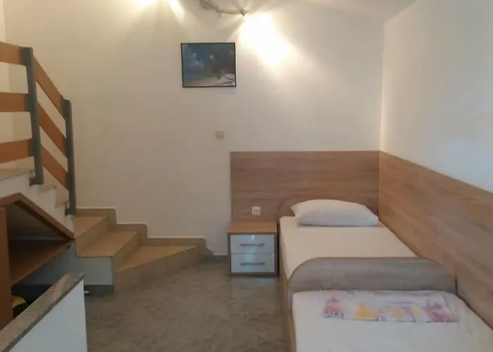 Zdenka ستاريغغاد باكلينتسا