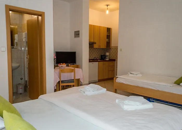 Zdenka * Starigrad Paklenica