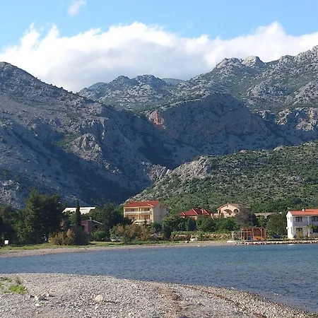 Daire Zdenka Starigrad Paklenica