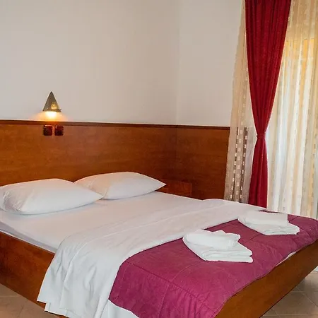 Zdenka Apartament *